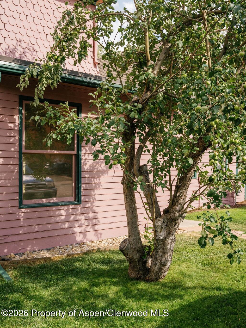 333 W Main Street B/2