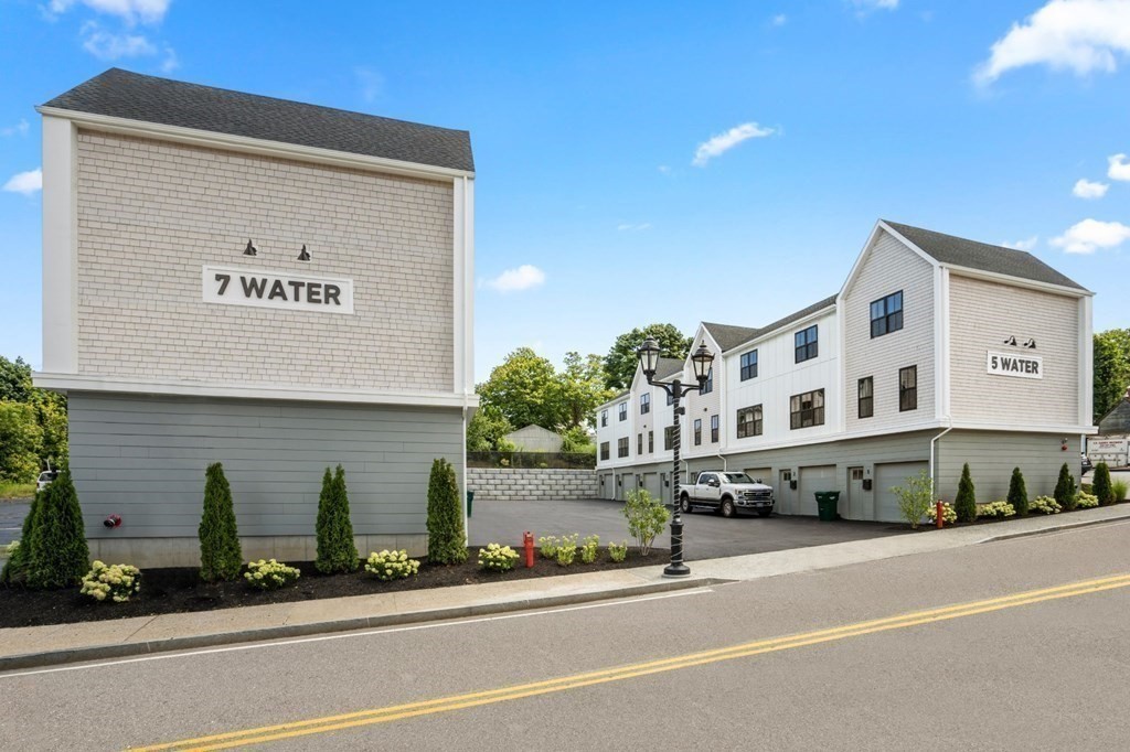 5 Water Street # 7