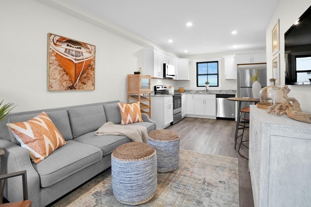5 Water Street # 7
