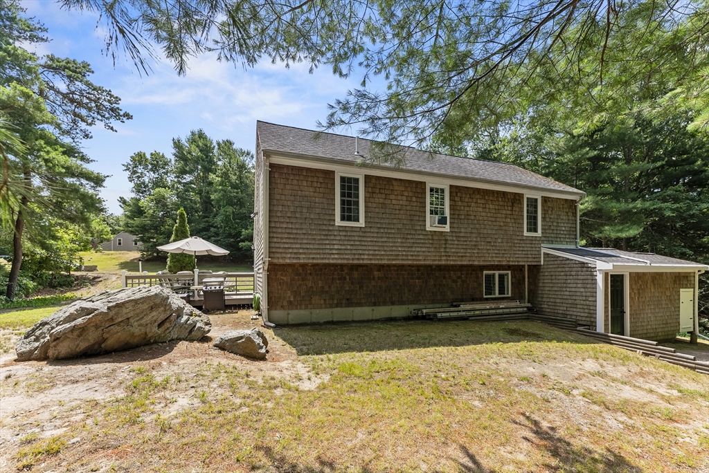 33 Old Mill Ln