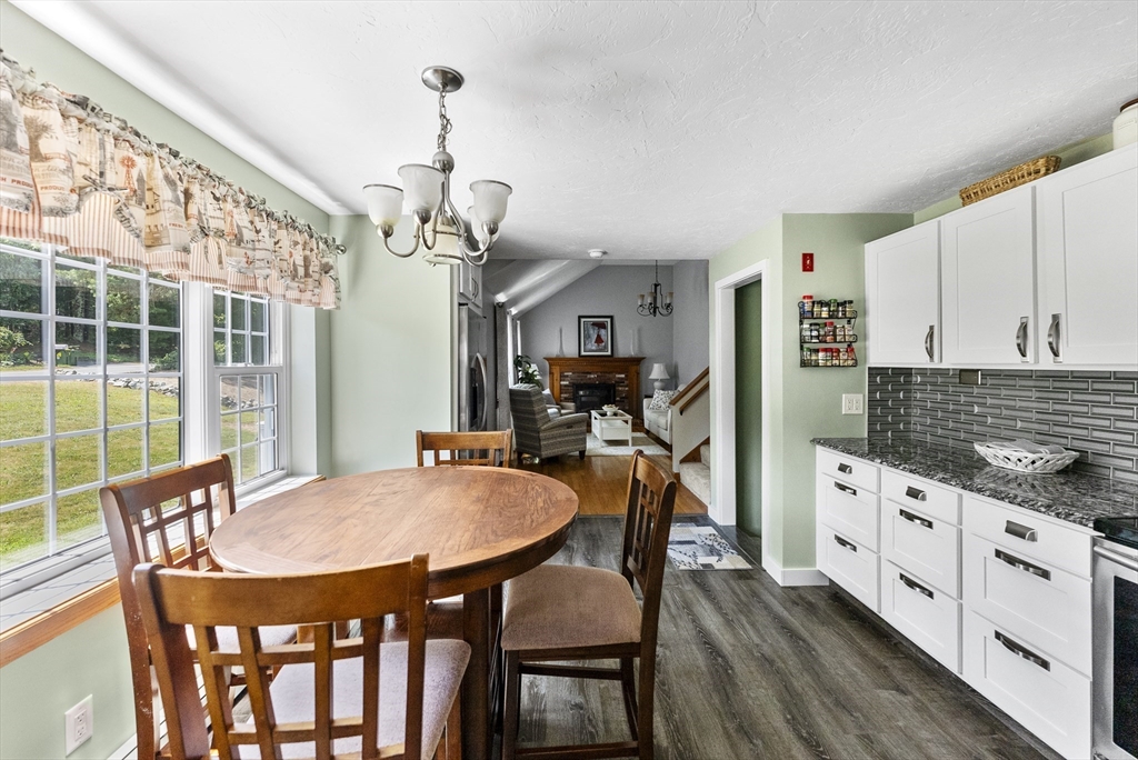 33 Old Mill Ln
