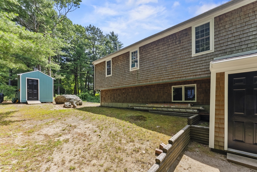 33 Old Mill Ln