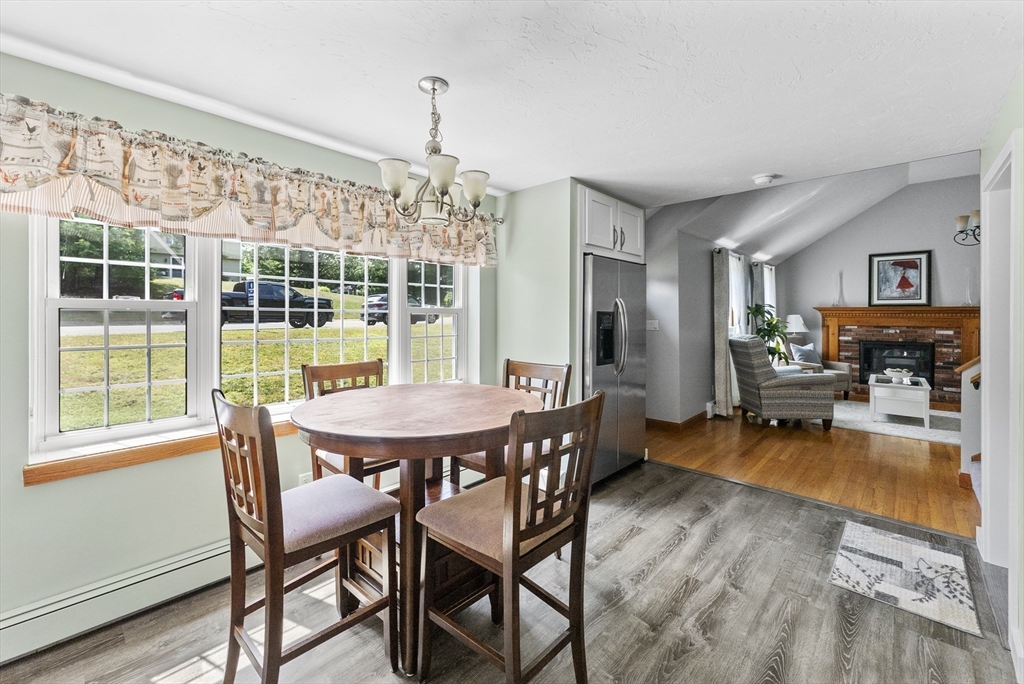 33 Old Mill Ln