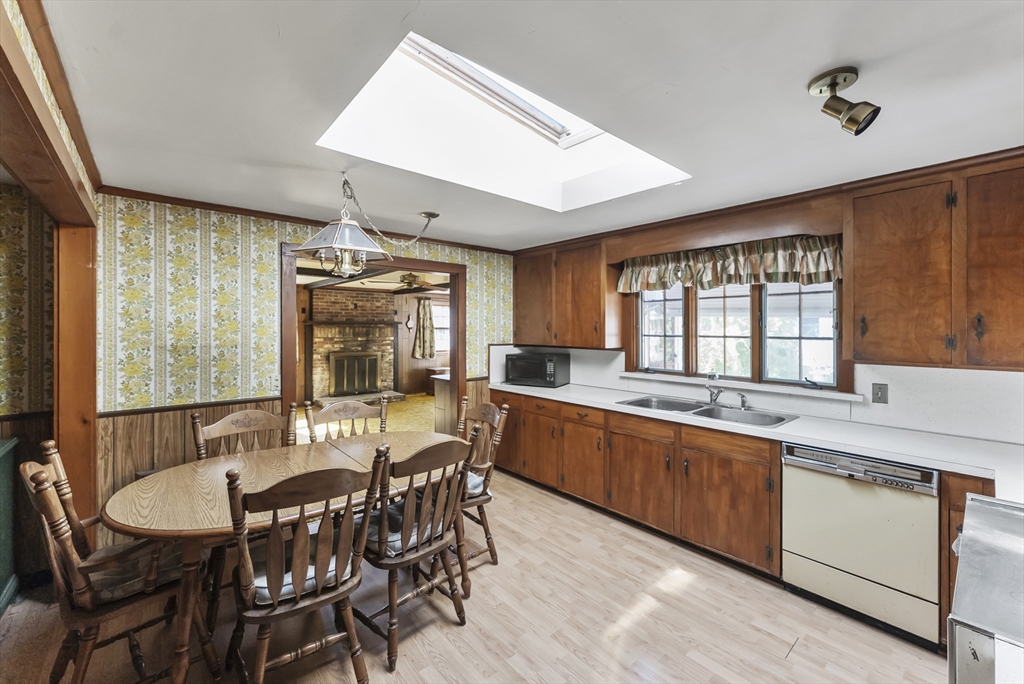 8 & 8 1/2 Braunecker Road