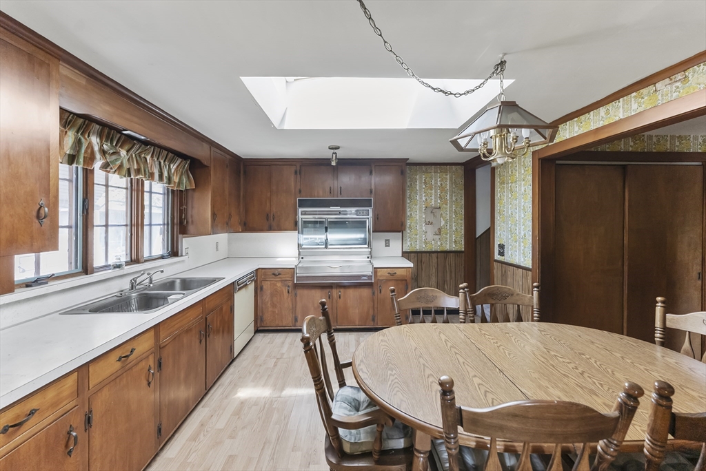 8 & 8 1/2 Braunecker Road