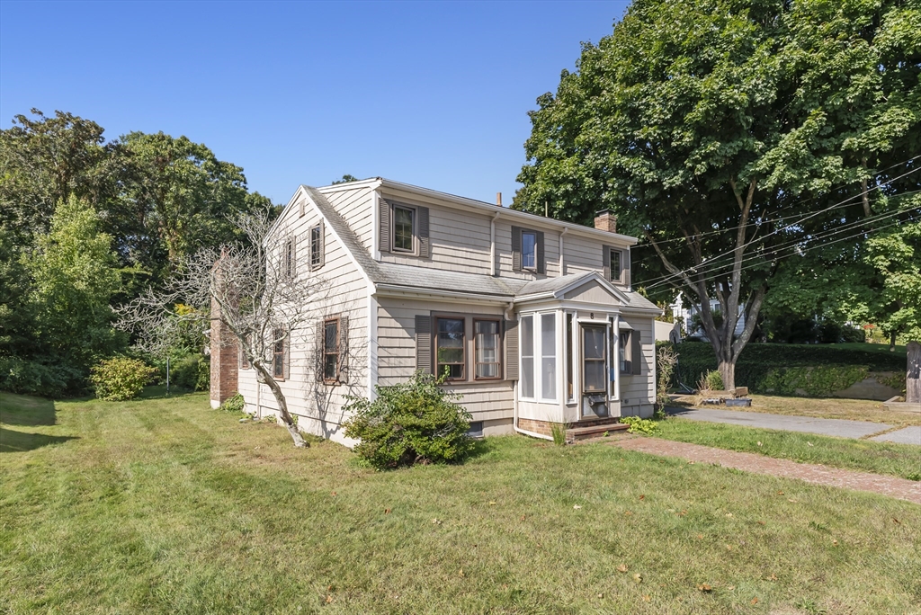 8 & 8 1/2 Braunecker Road