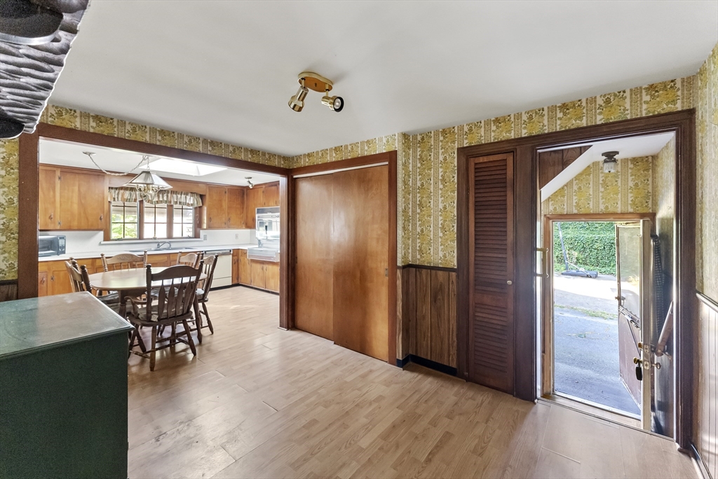 8 & 8 1/2 Braunecker Road