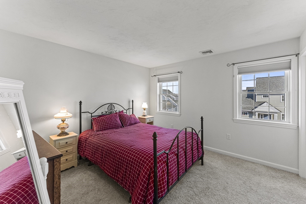 14 Danforth Ln # 14