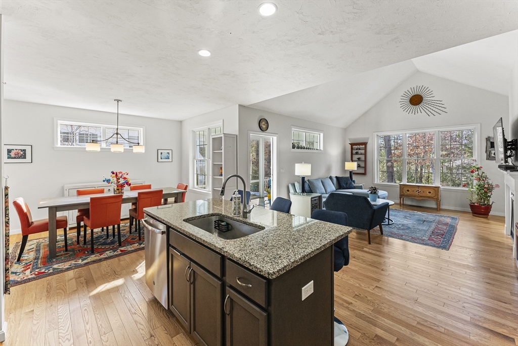 14 Danforth Ln # 14