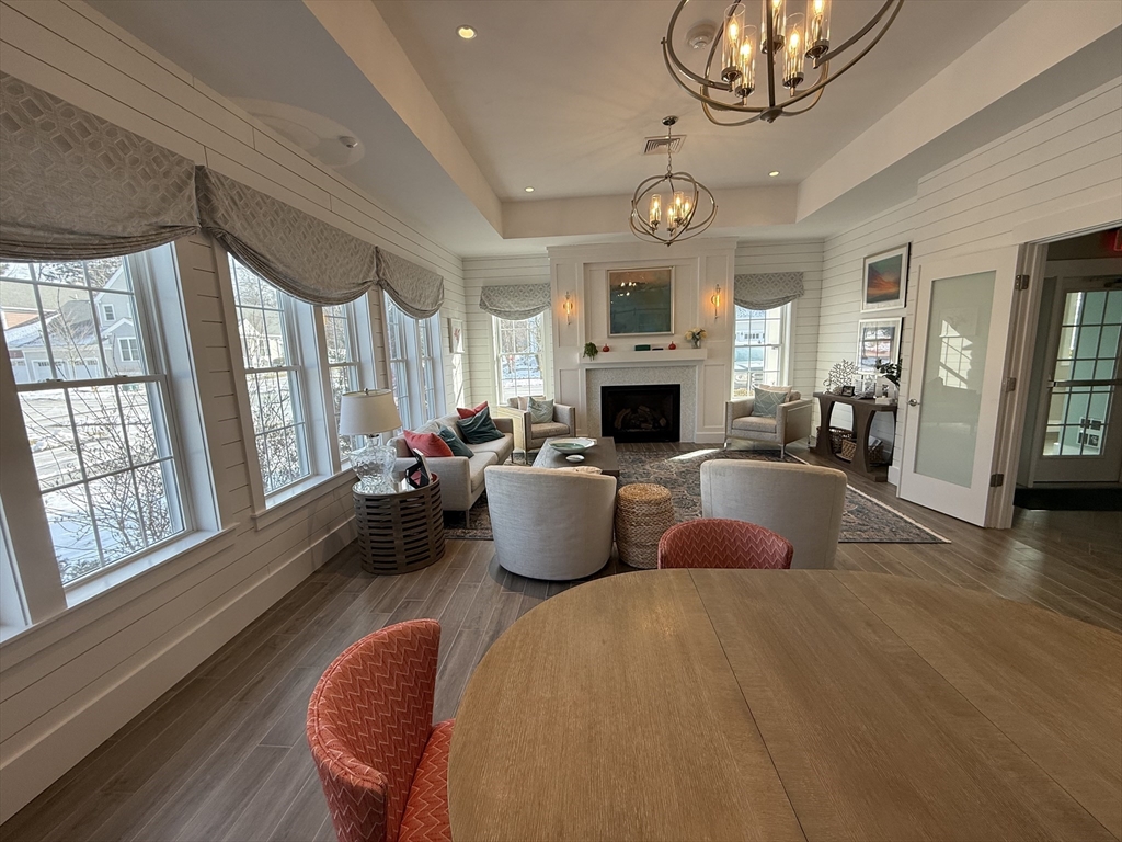 14 Danforth Ln # 14