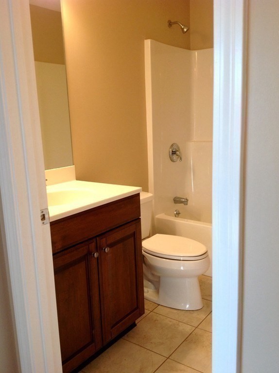 107 Bradstreete Crossing # 107