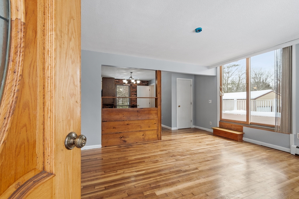 69 Hale Rd