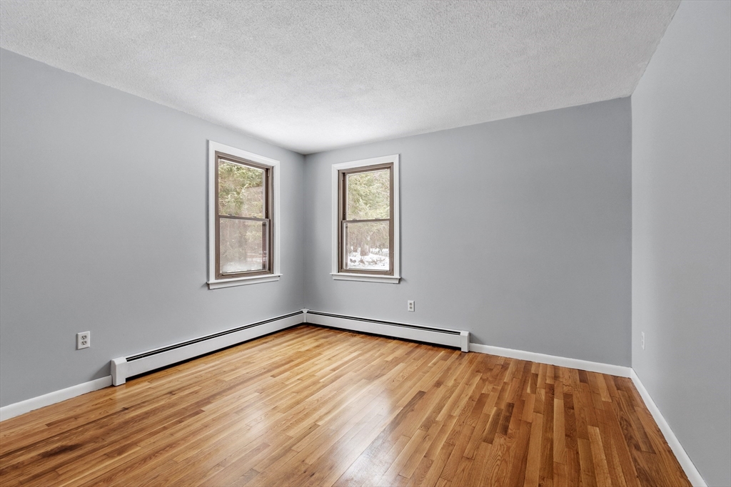 69 Hale Rd