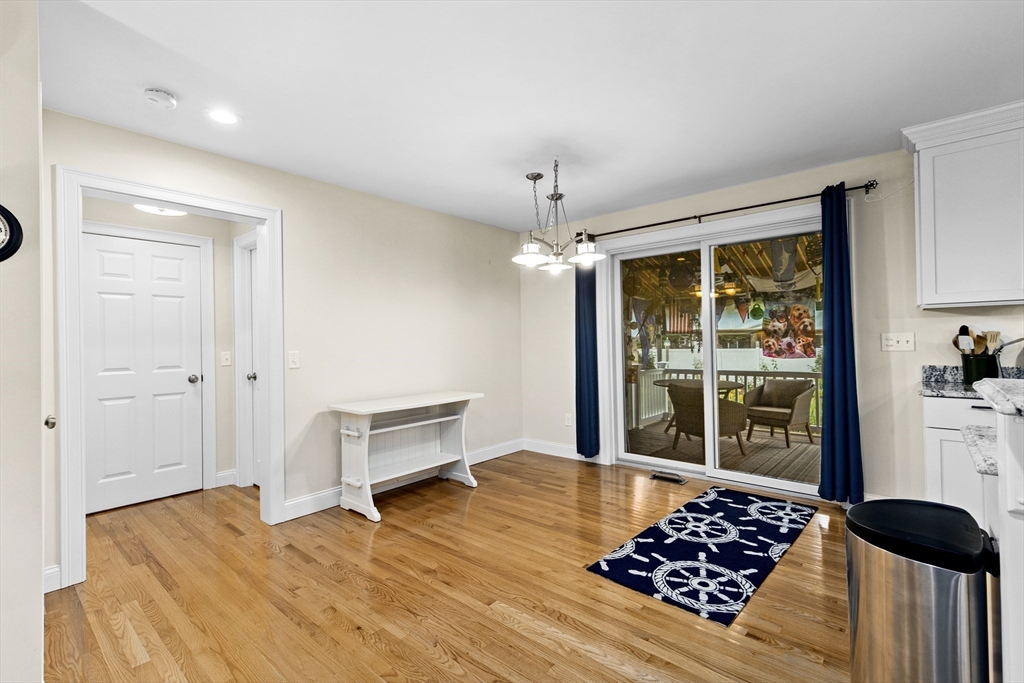 156 Settlers Ln