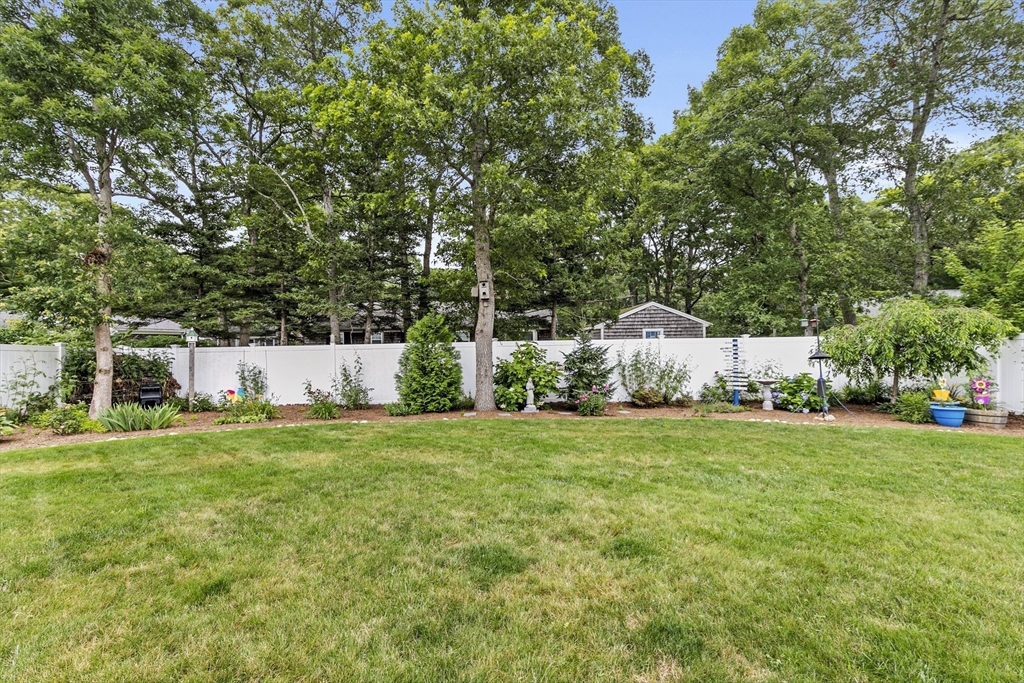 156 Settlers Ln