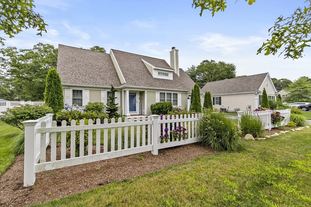 156 Settlers Ln