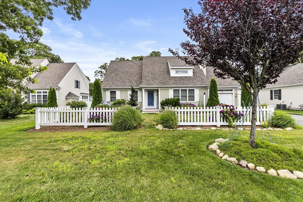 156 Settlers Ln
