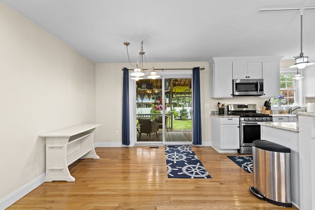 156 Settlers Ln