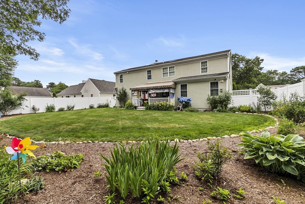 156 Settlers Ln