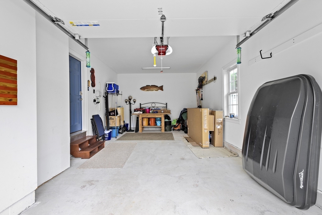 156 Settlers Ln