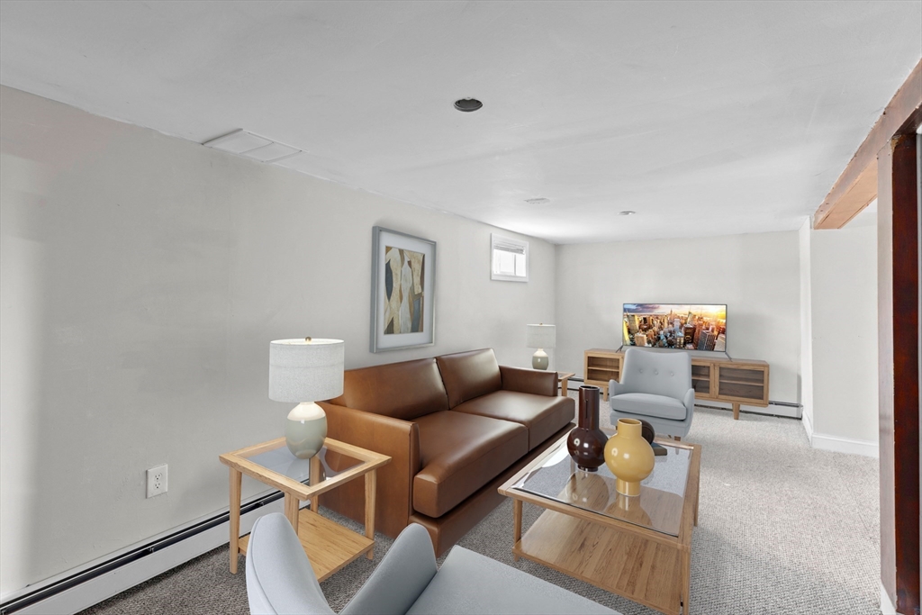 33 Nickerson St