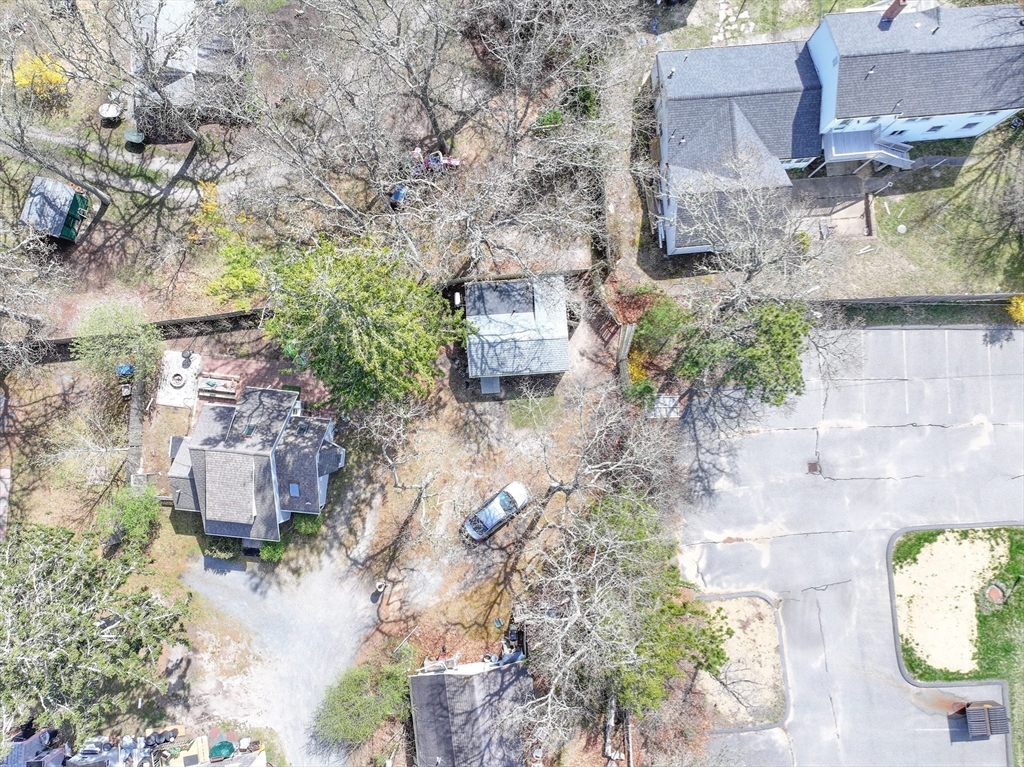 9 Bells Neck Rd # 4
