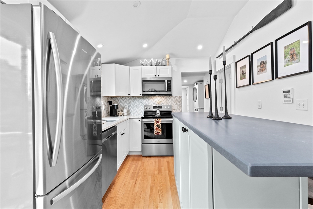 7 Waterview Ln