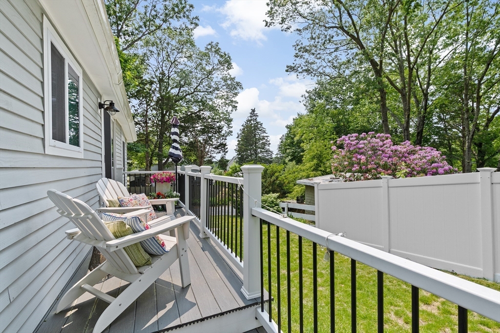 7 Waterview Ln