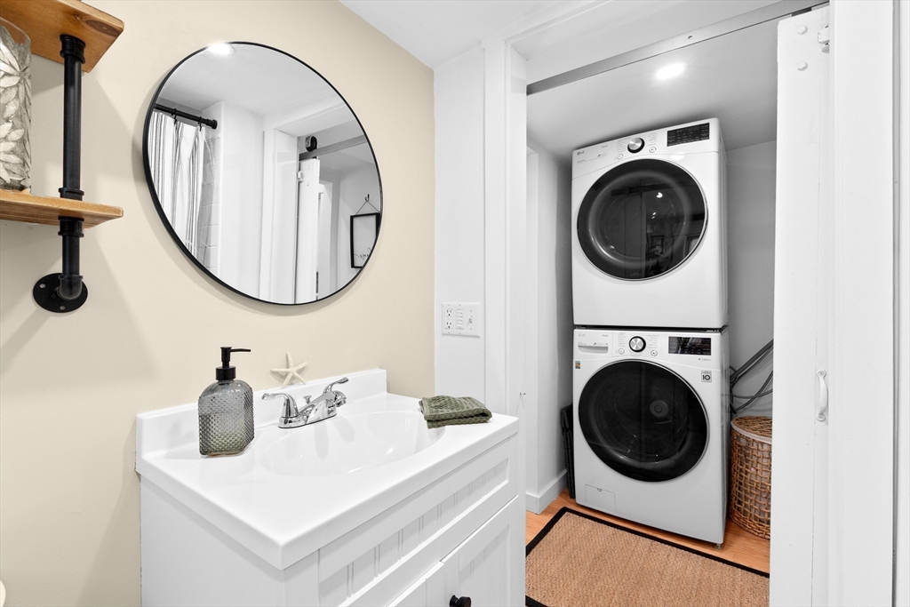 7 Waterview Ln