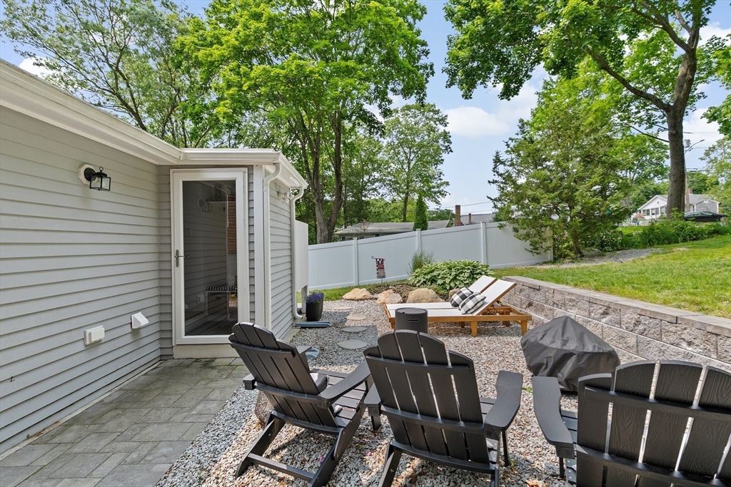 7 Waterview Ln