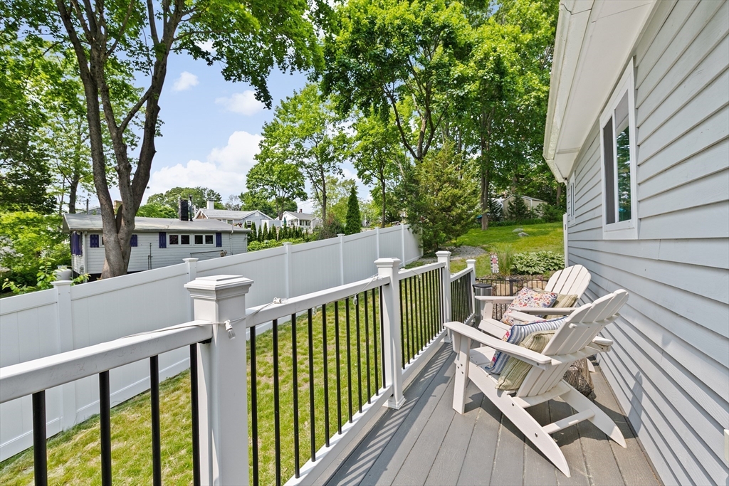 7 Waterview Ln