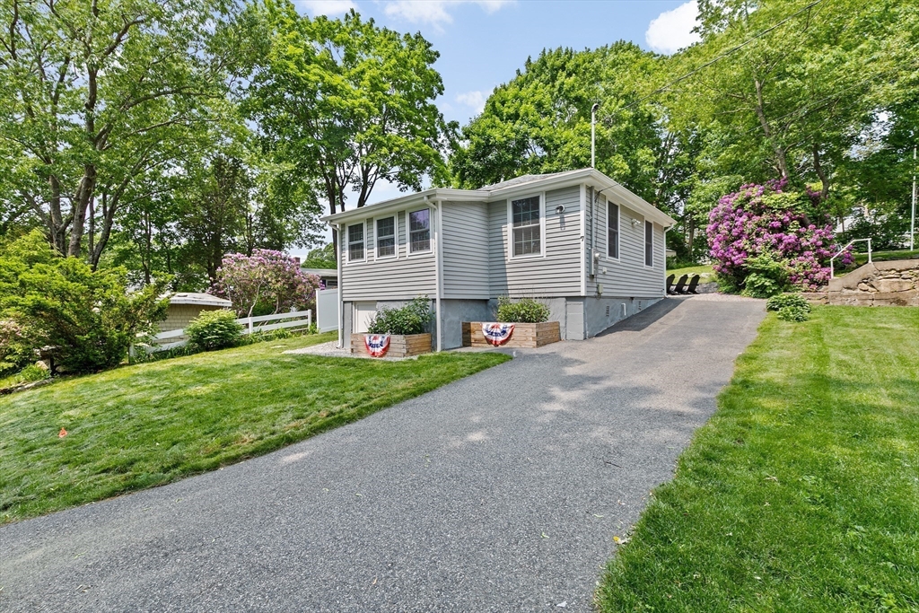7 Waterview Ln