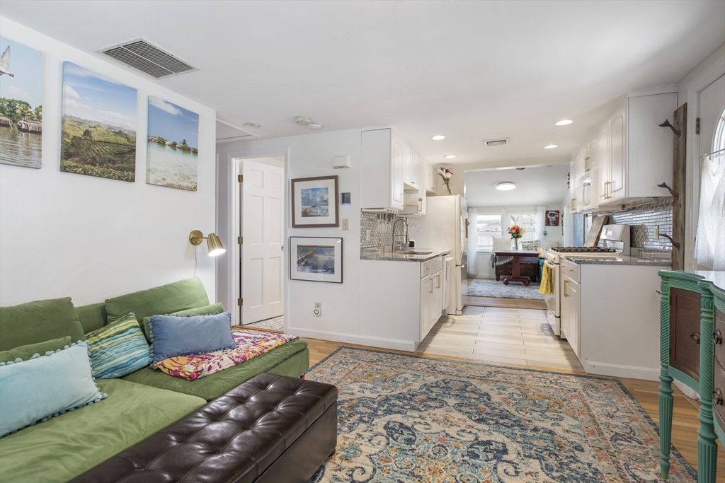 9-B Theatre Colony Way