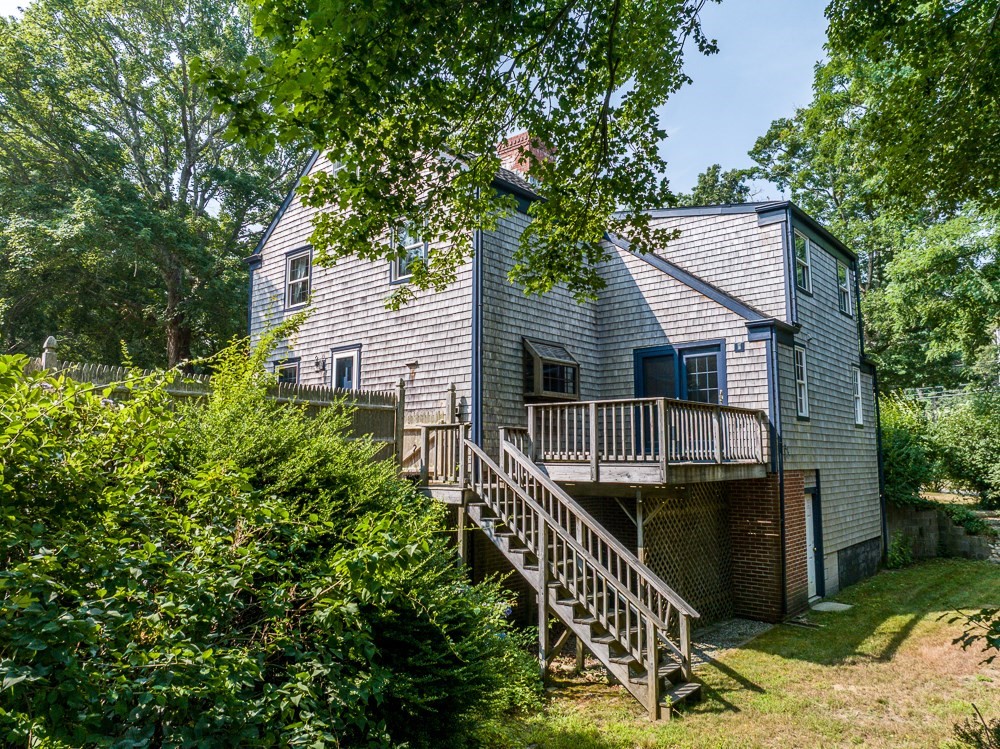 394 Quaker Meeting House Rd