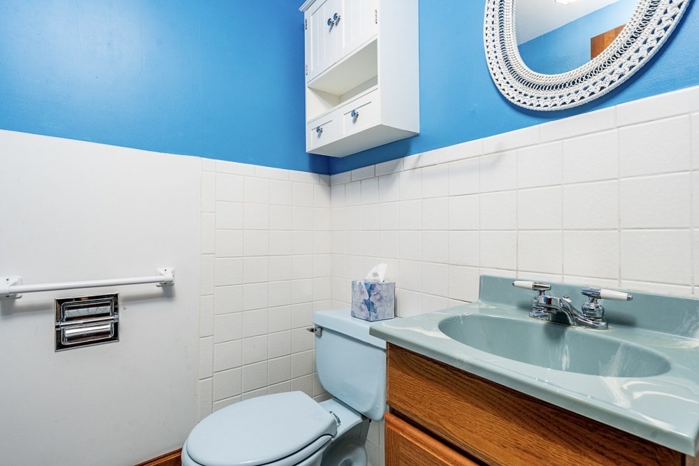 394 Quaker Meeting House Rd