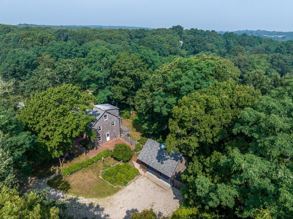 394 Quaker Meeting House Rd