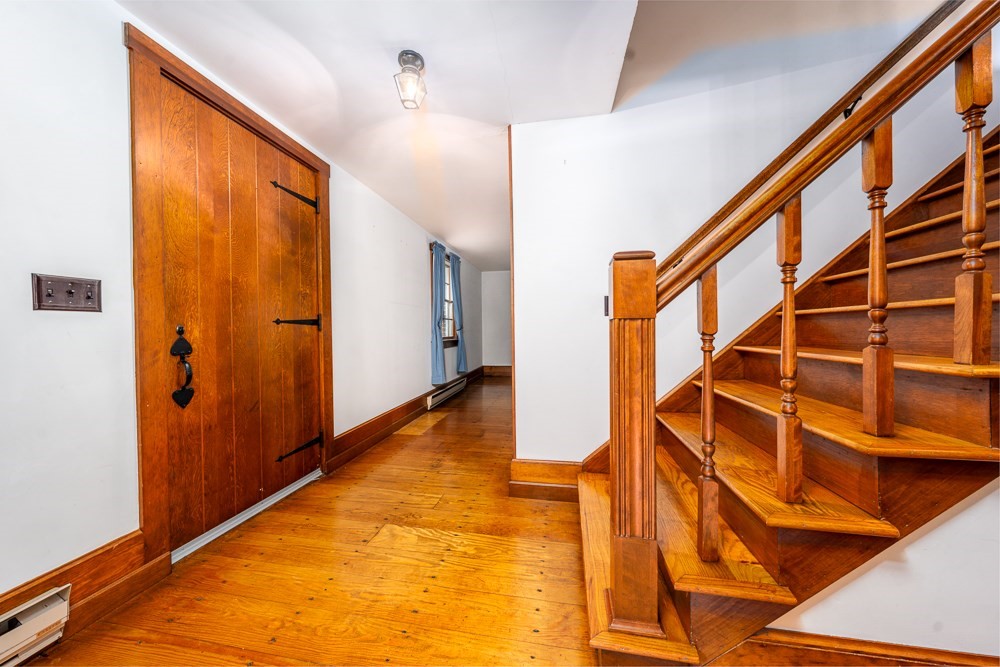 394 Quaker Meeting House Rd