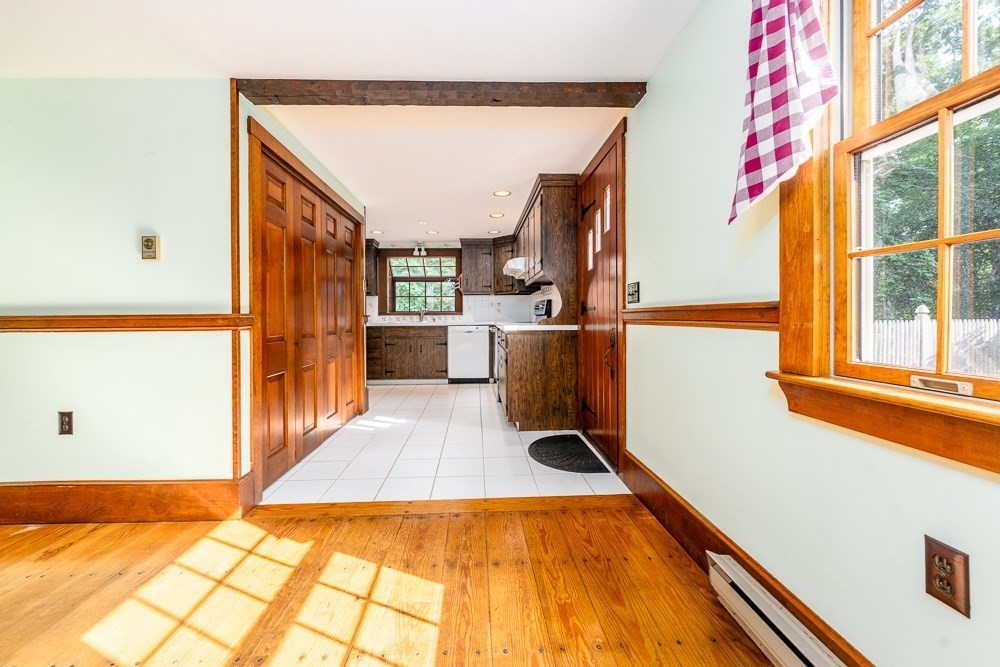 394 Quaker Meeting House Rd