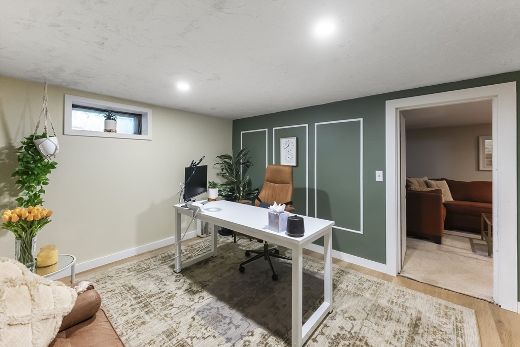 84 Bartlett Rd