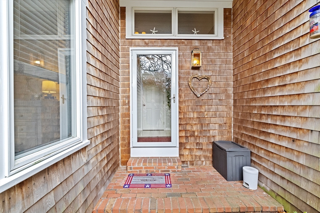 15E Riverview Ave # 15E