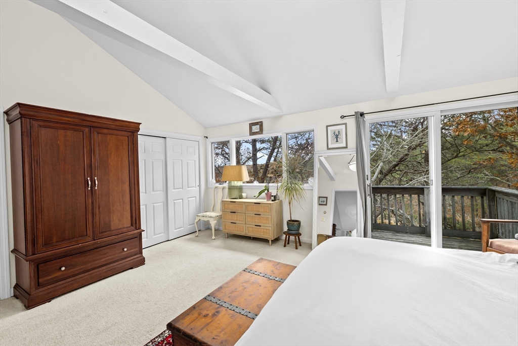 15E Riverview Ave # 15E