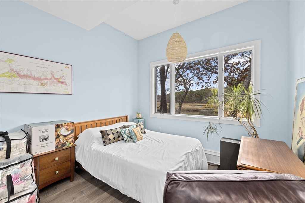 15E Riverview Ave # 15E