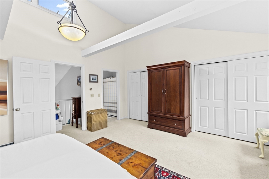 15E Riverview Ave # 15E