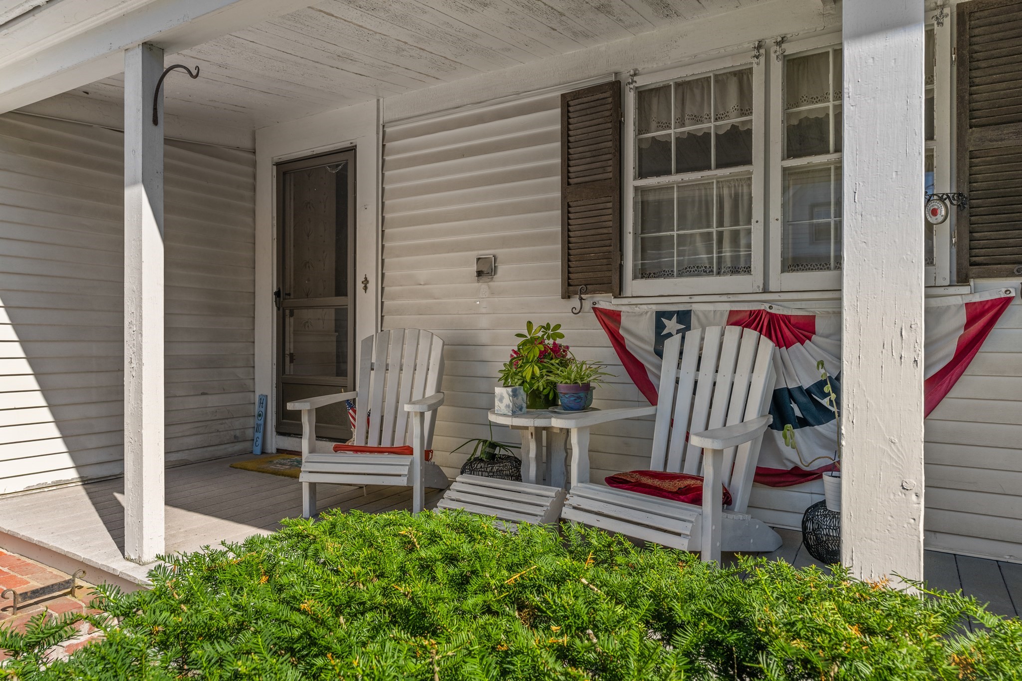 278 Main St