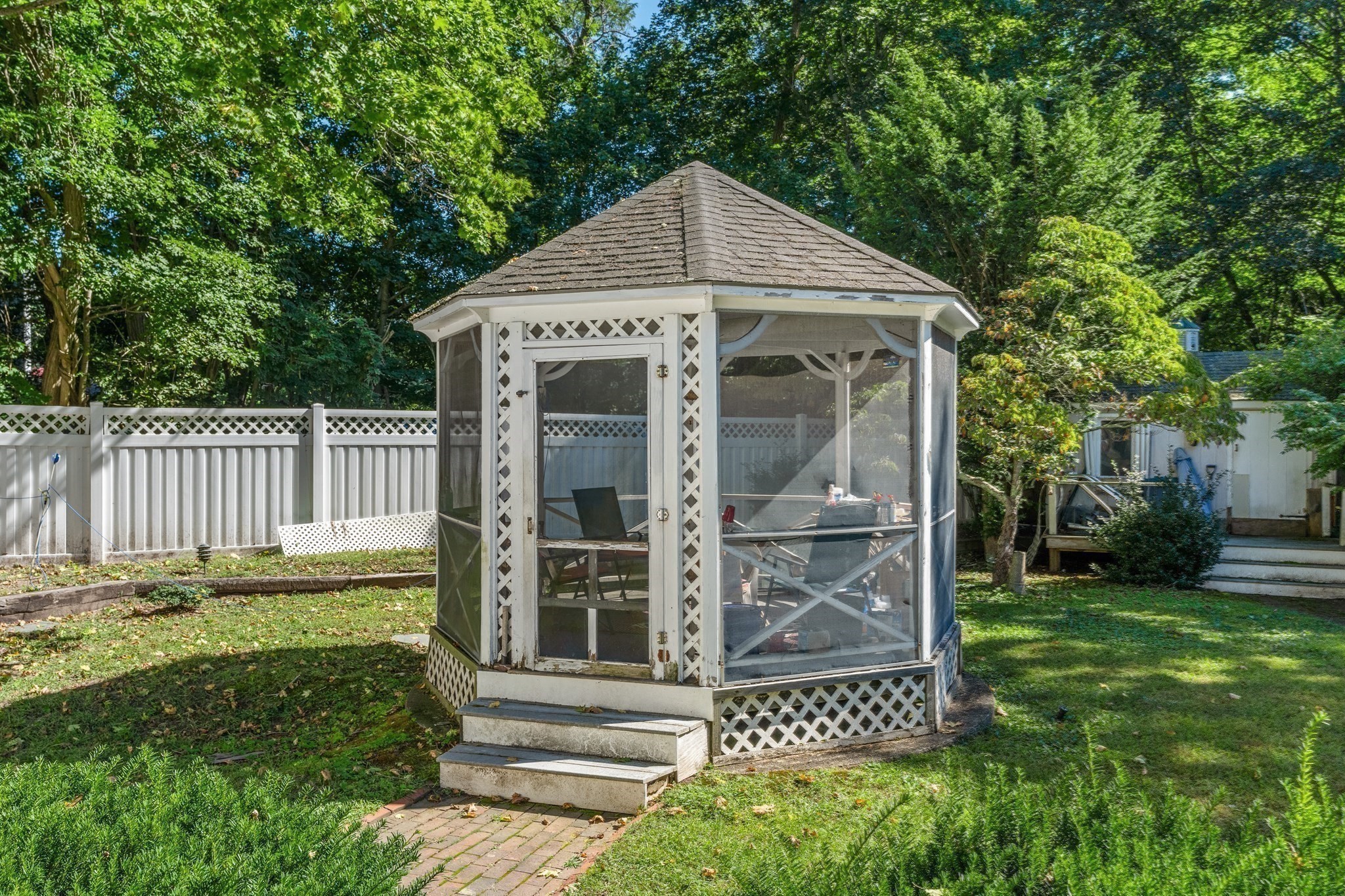 278 Main St