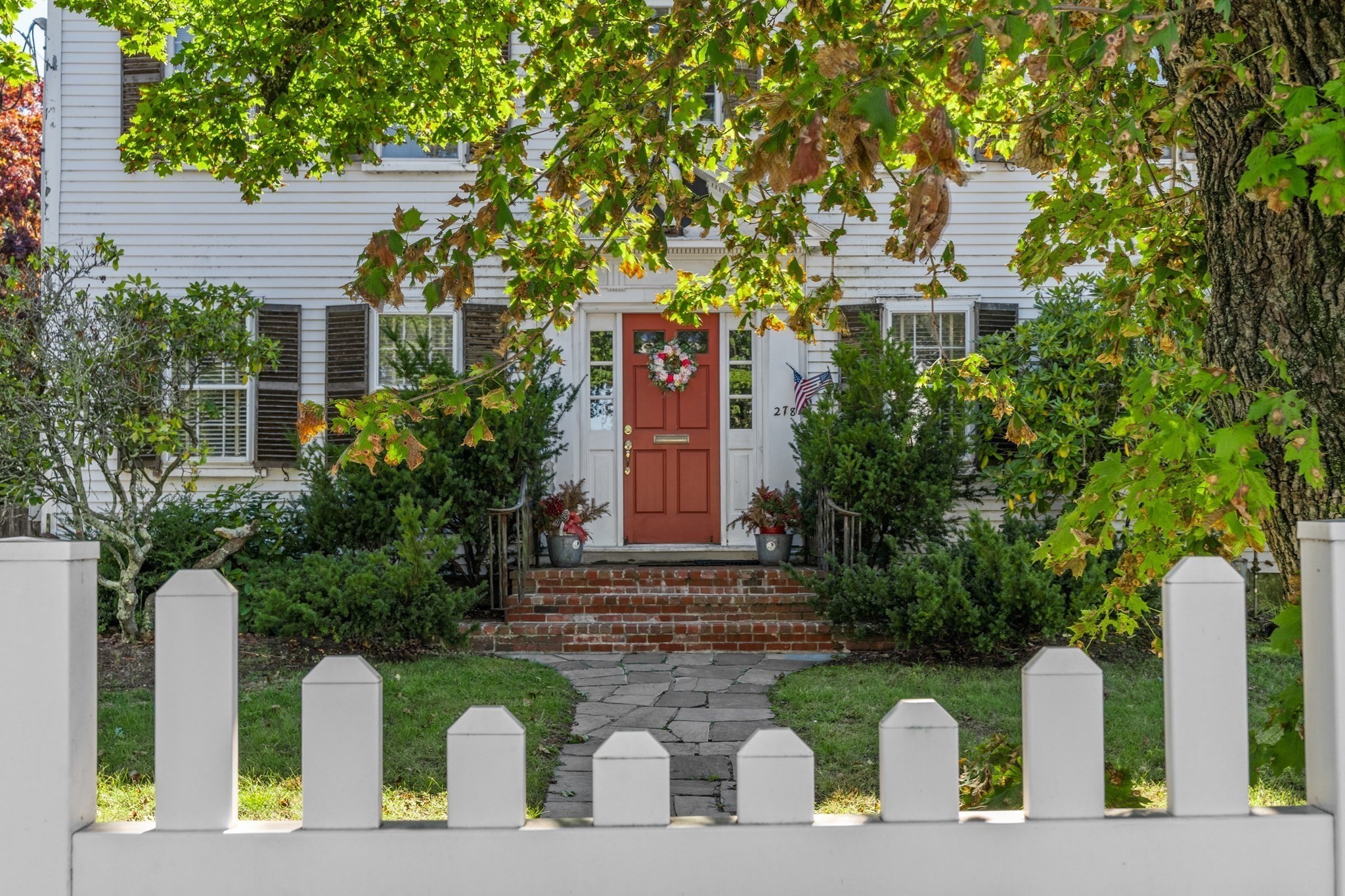 278 Main St