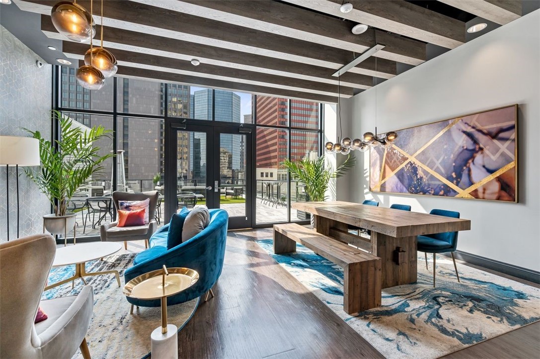 350 Oliver Avenue 908