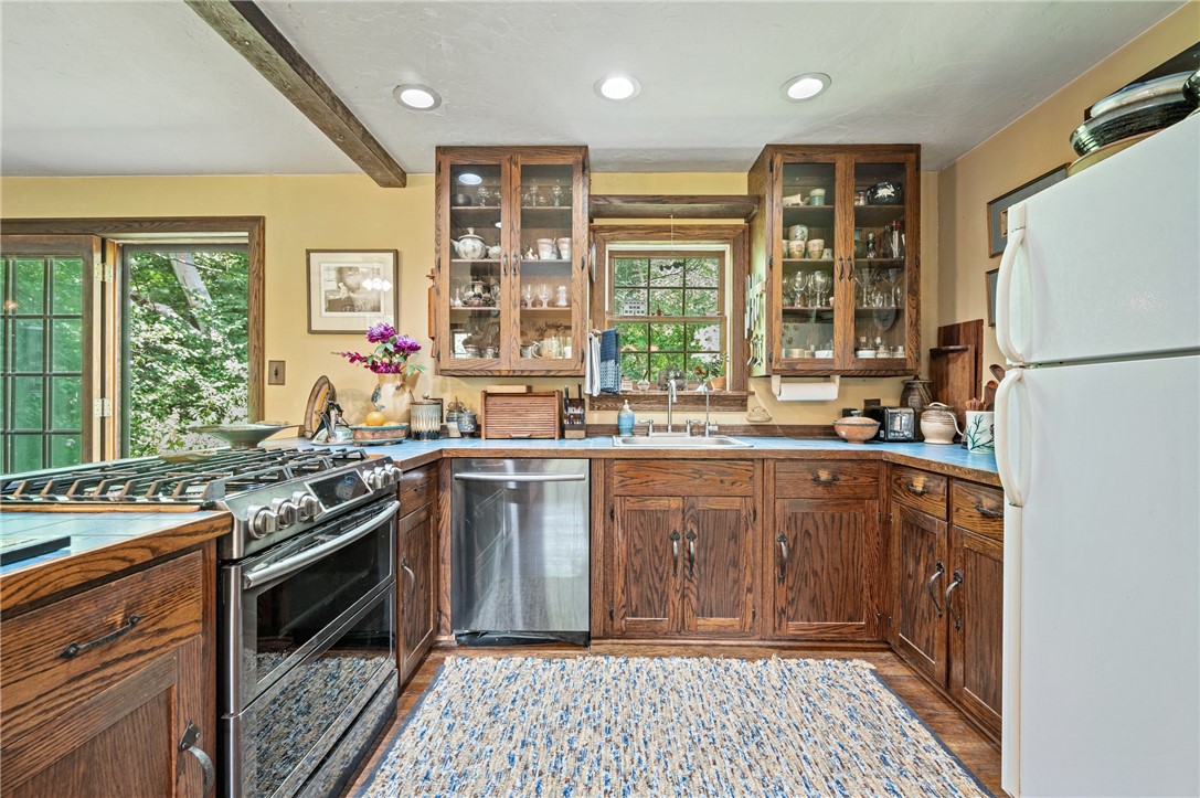 103 Fairview Church Rd