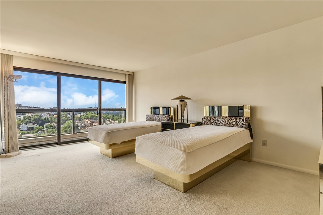 111 Grandview Ave 1203