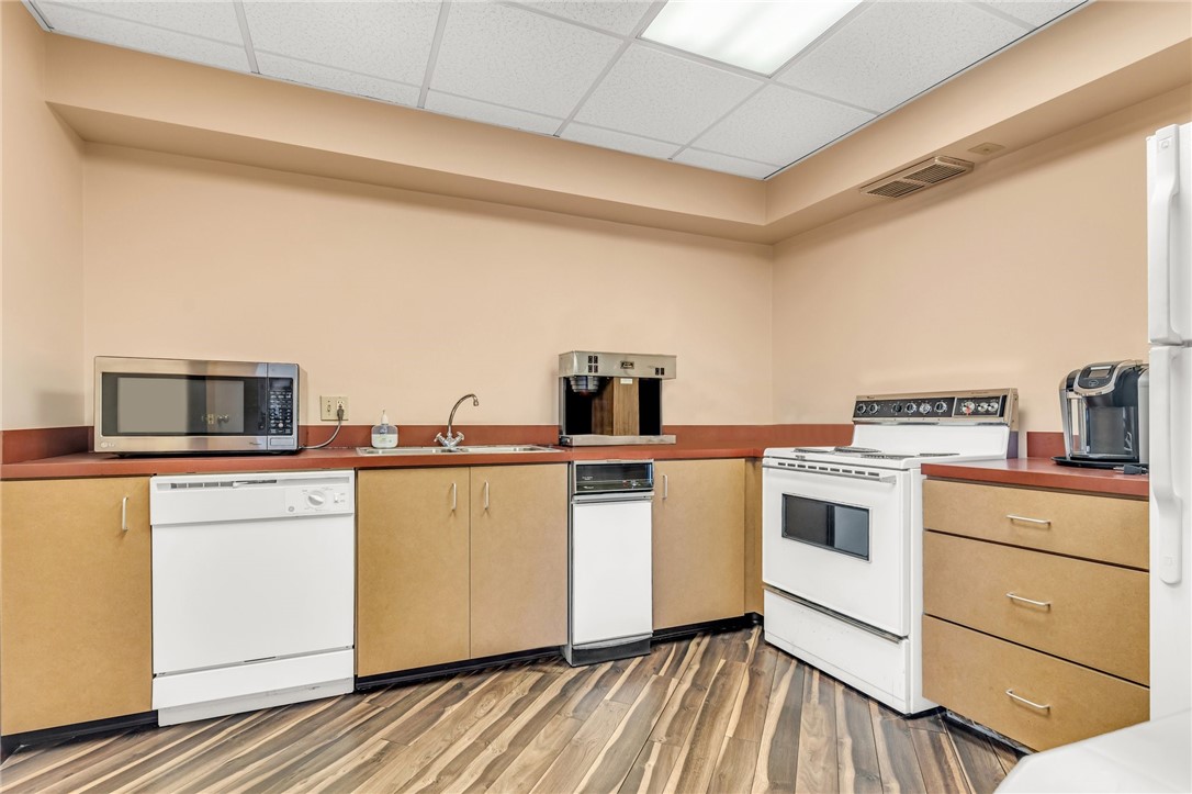 111 Grandview Ave 1203